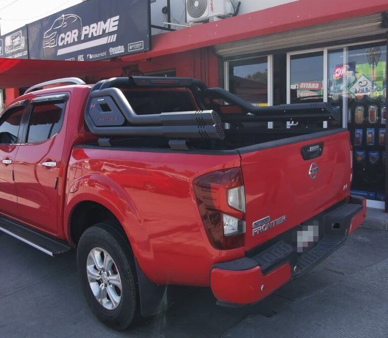 48275 car prime autoboutique 768x669