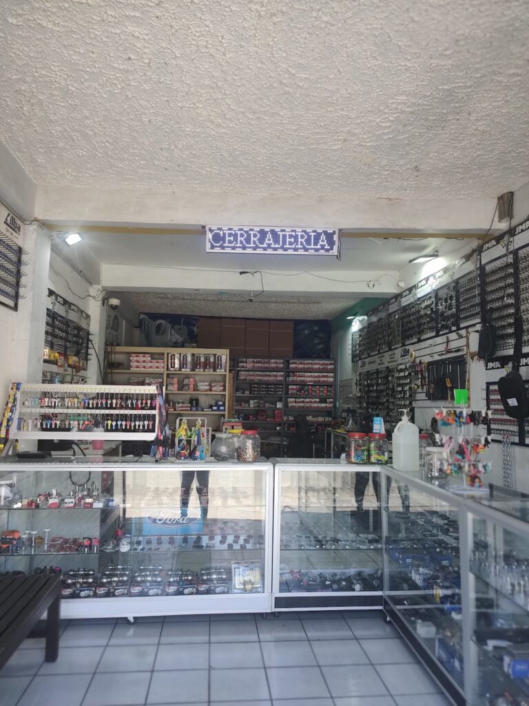 4835 cerrajeria cerramax 768x1024
