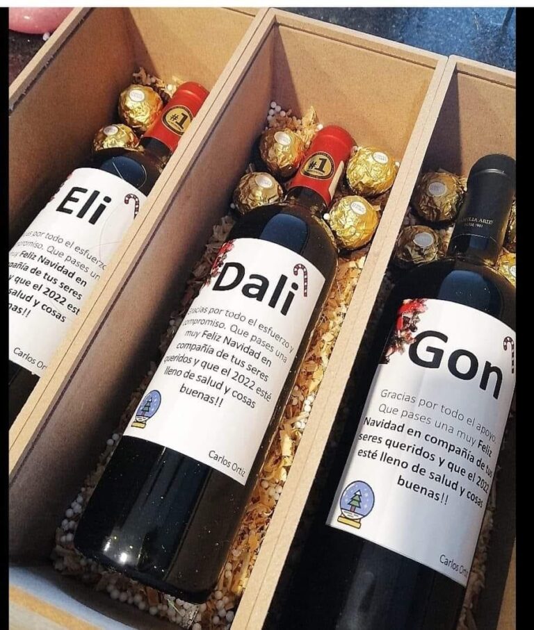 48444 happy detalles 768x907