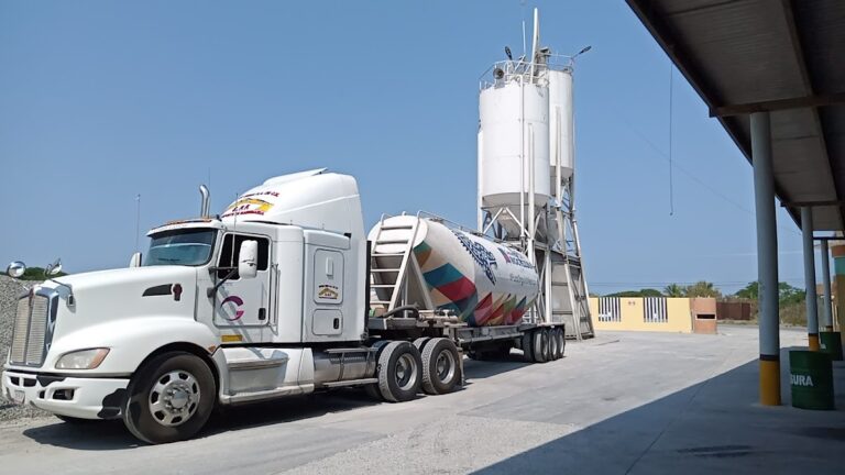 49263 constructora el hujal 768x432