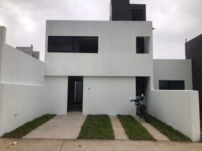 49284 constructora trebol 768x575