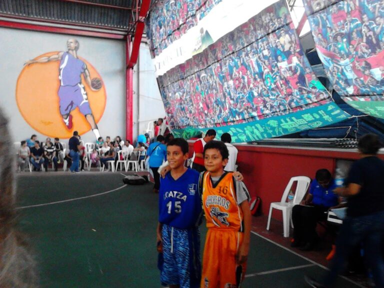 49562 grupo constructo 768x576