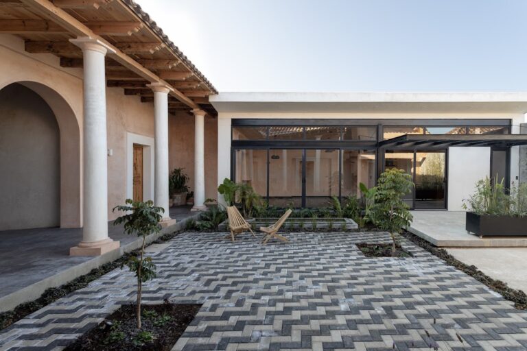 49620 arqmosfera estudio de arquitectura diseno 768x512