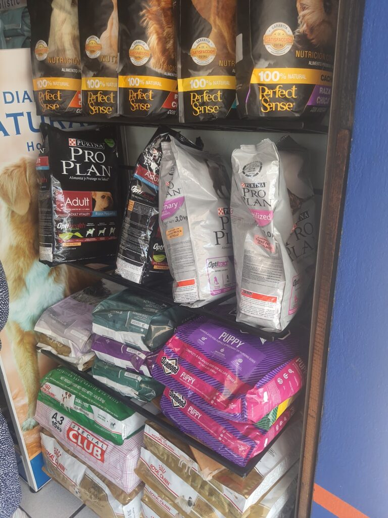 51466 pet house 768x1024