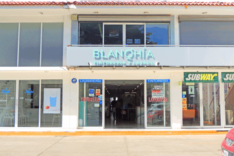 52930 blanqhia tintoreria lavanderia planchado y autoservicio 8211 puerto vallarta 768x512