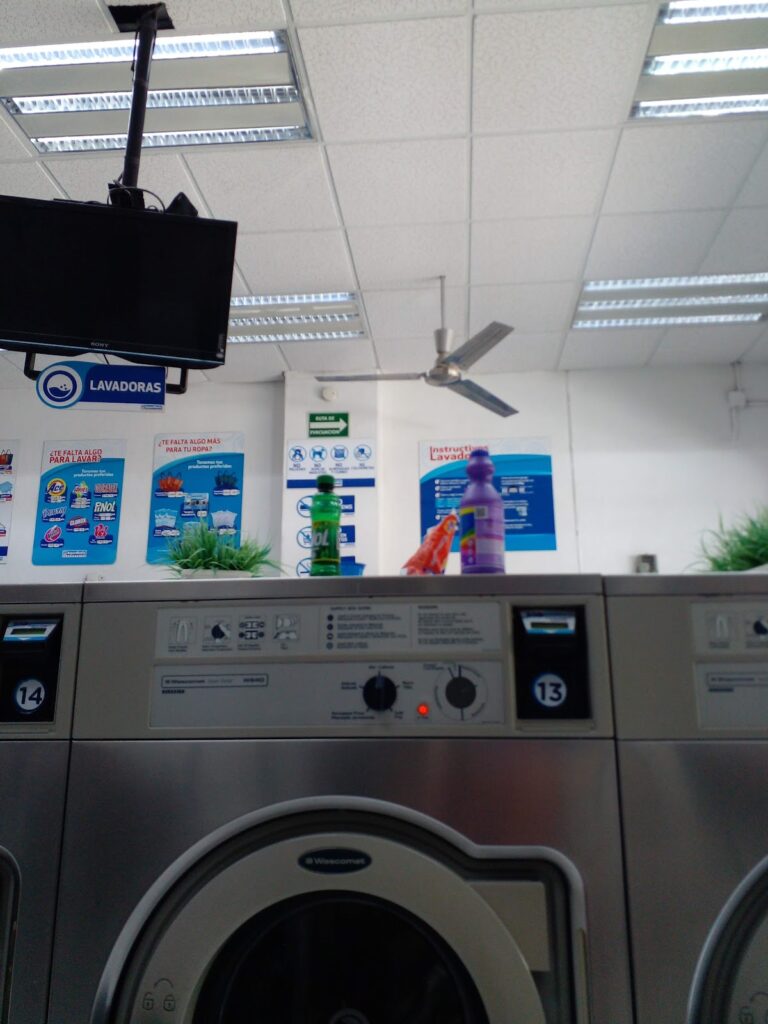 52934 aquamatic lavanderias copernico 768x1024