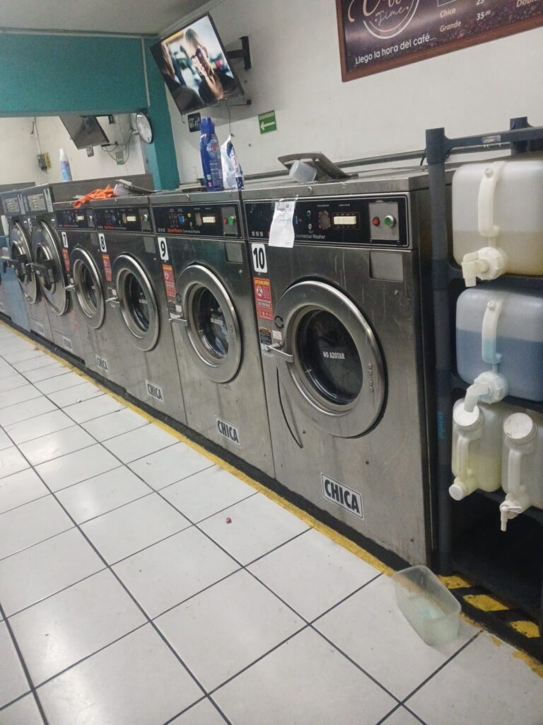 53054 lavanderia enolav 768x1024