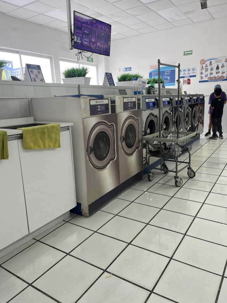 53146 aquamatic lavanderias calzada de guadalupe 768x1024