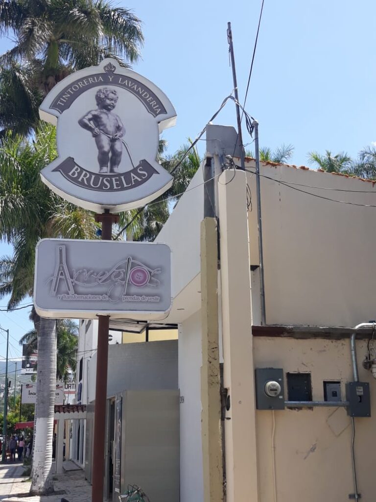 53260 bruselas tintoreria y lavanderia 768x1024