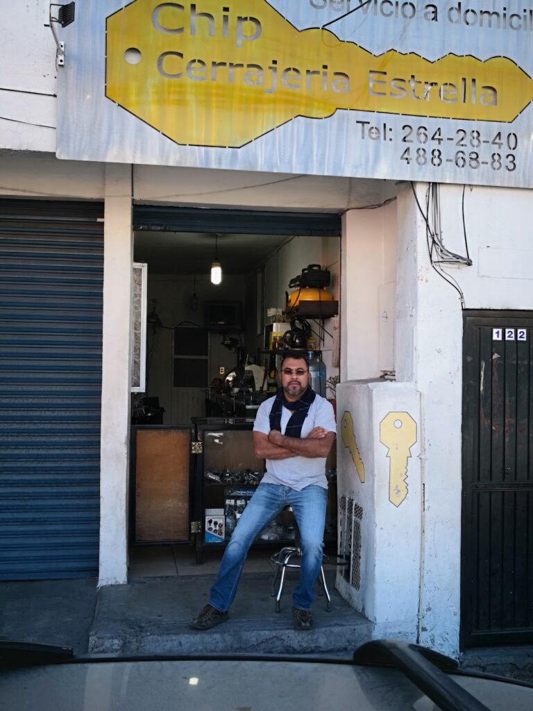 5396 cerrajeria estrella automotriz 768x1024