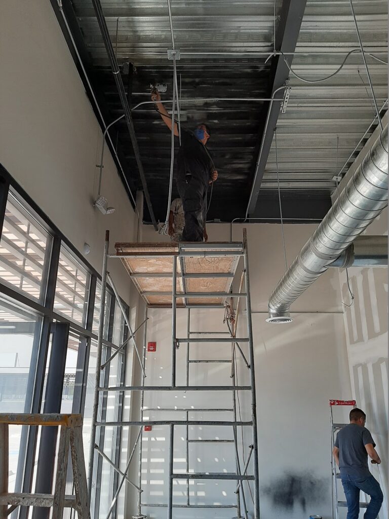 5636 pintor profesional de casas y comercios 768x1024