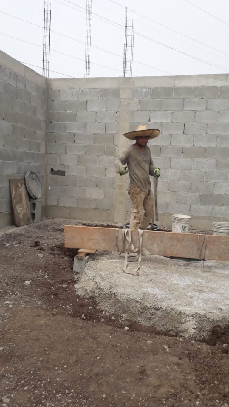 6472 albanileria cruz 768x1365