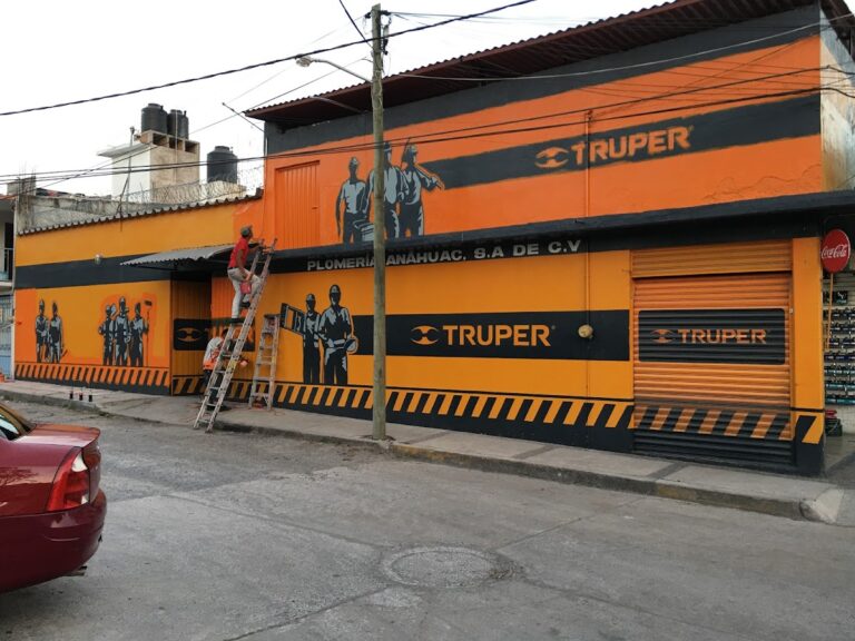 711 plomeria anahuac 768x576