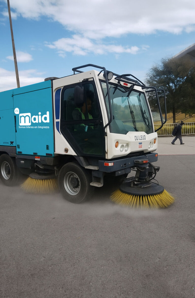 9364 its maid tijuana 768x1173