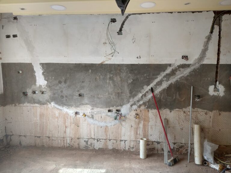 967 plomero y electricista elena servicios 768x576