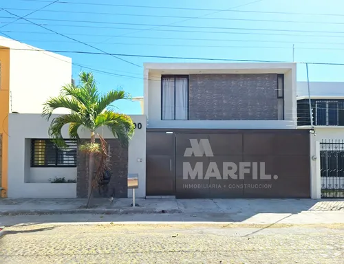 D_NQ_NP_729624-MLM91645044700_092025-O-venta-de-residencia-de-4-recamaras-y-alberca-en-colima