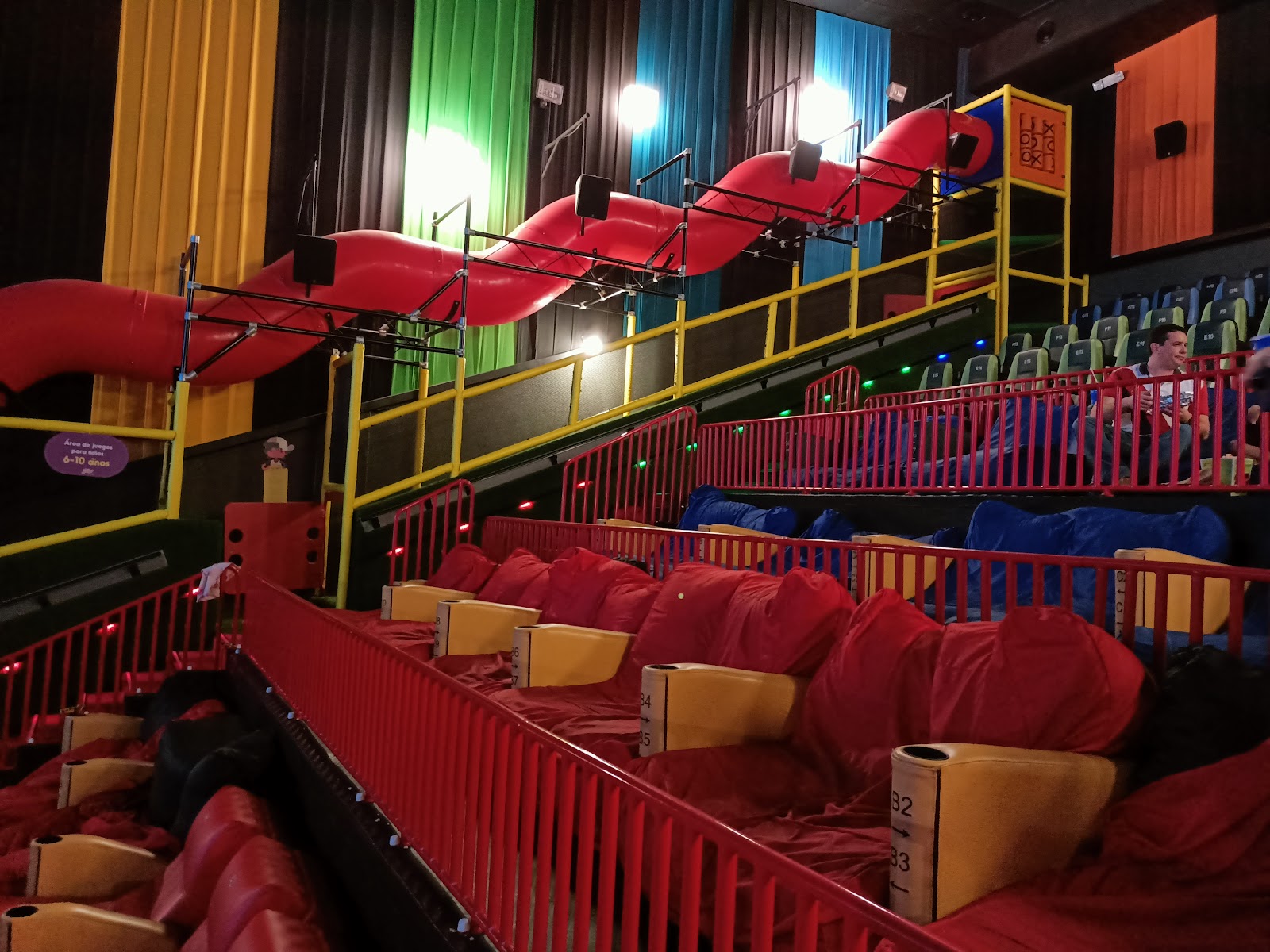 fanout-photo-1770412705497-2 fanout-photo-1770412705497-2