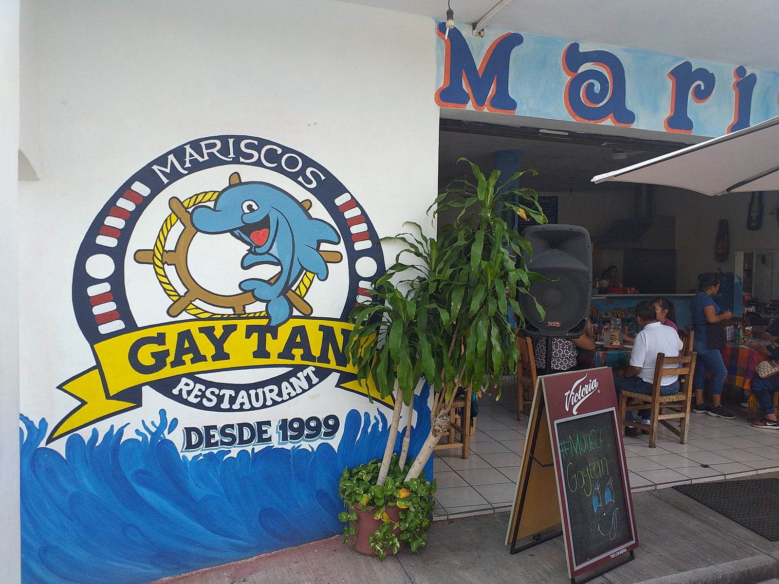 fanout-photo-1770493708795-1