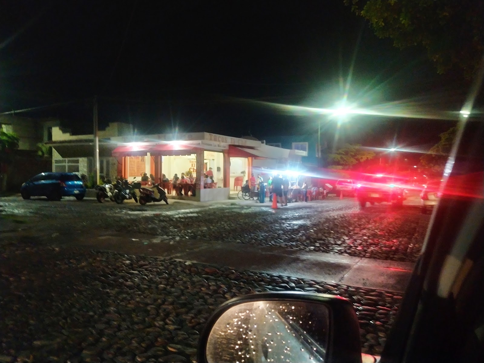 fanout-photo-1770493852215-5 fanout-photo-1770493852215-5