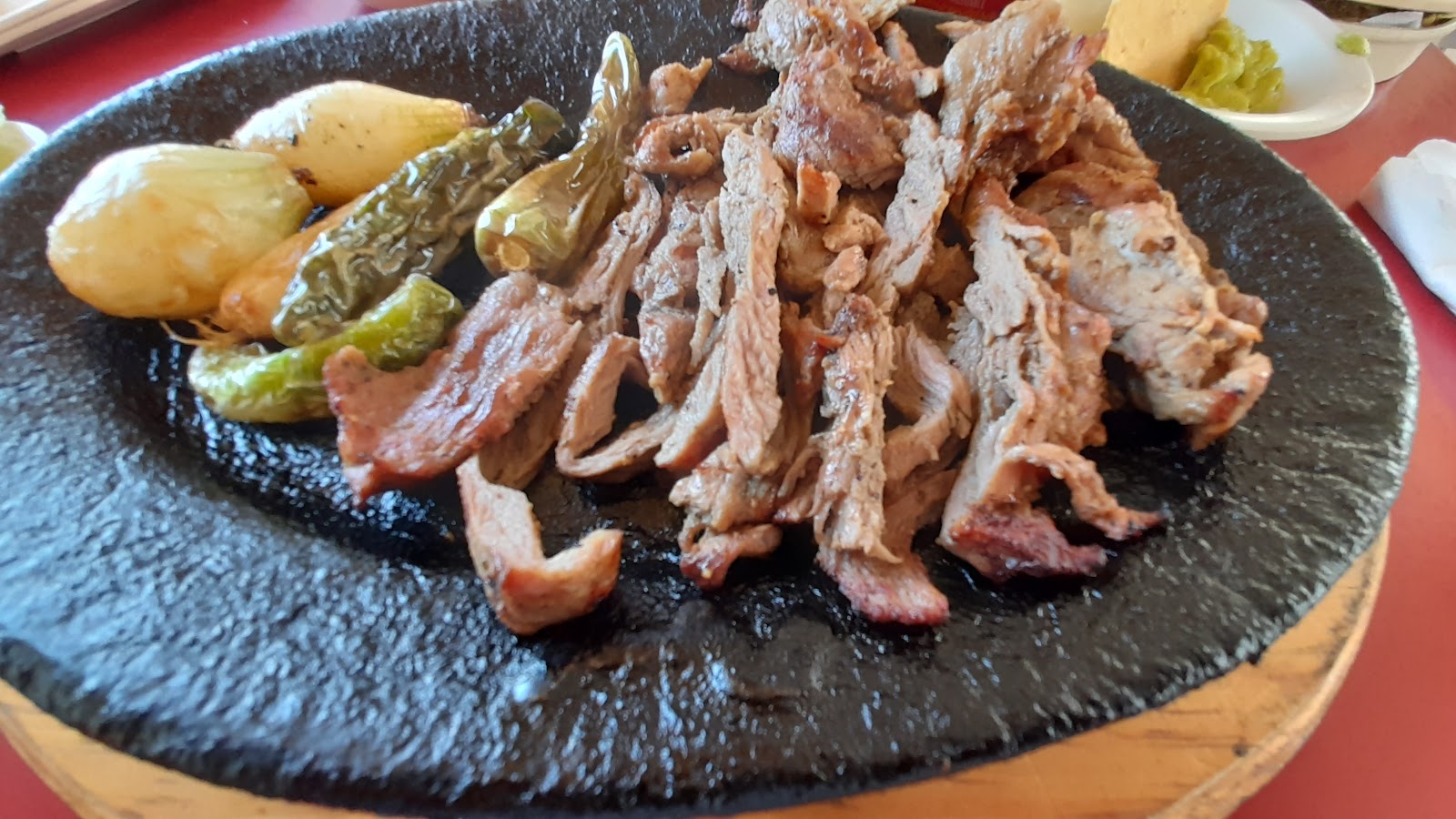 fanout-photo-1770493904783-6 fanout-photo-1770493904783-6