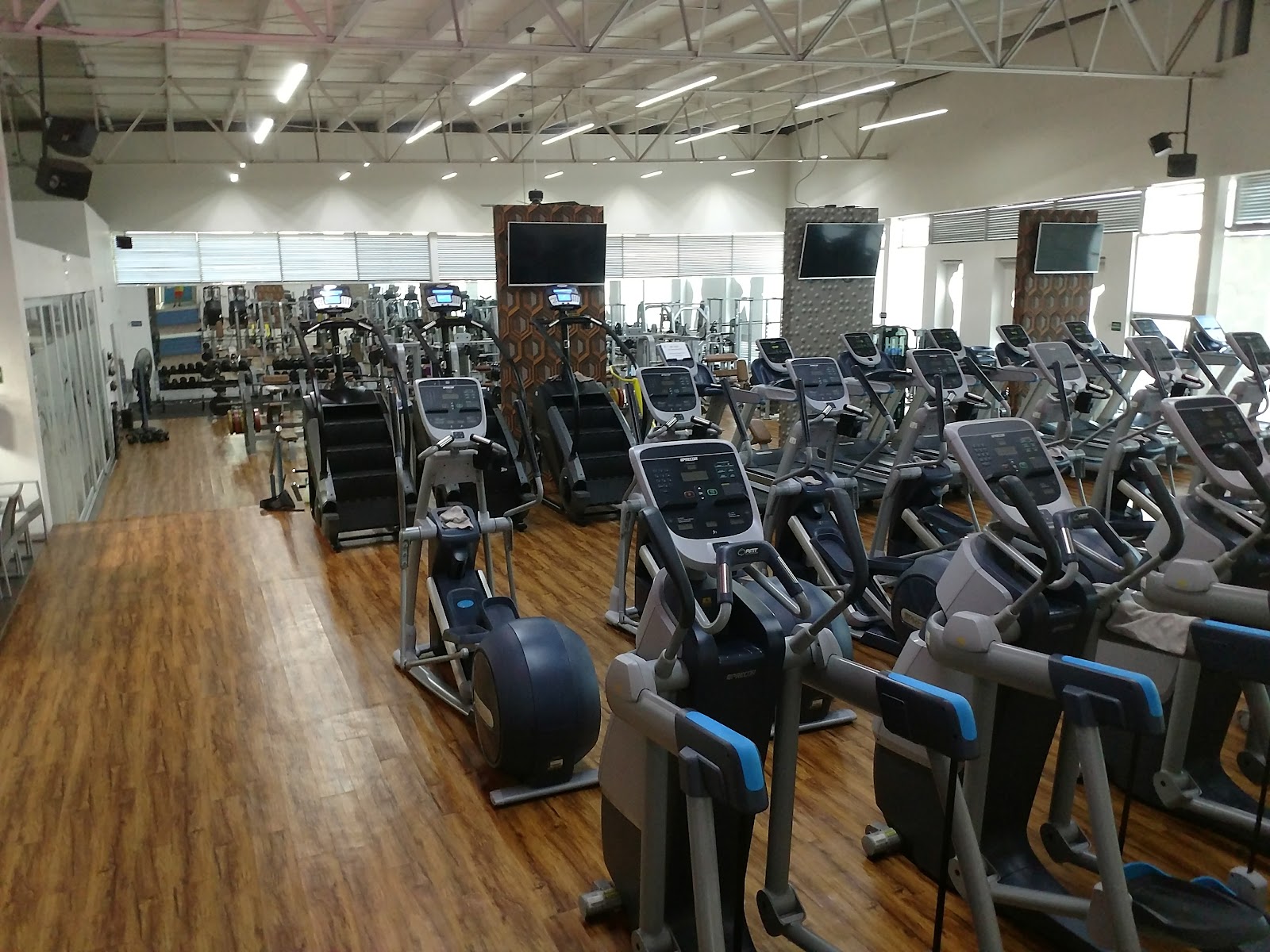 leetx-google-photo-1770167482218-0