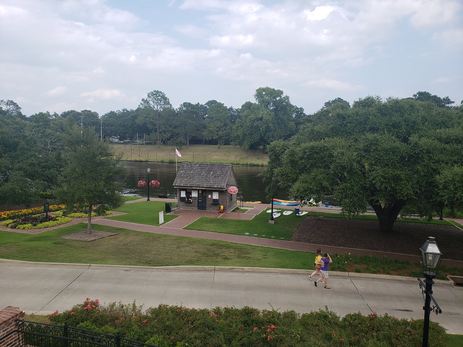 leetx-google-photo-45189-8 leetx-google-photo-45189-8