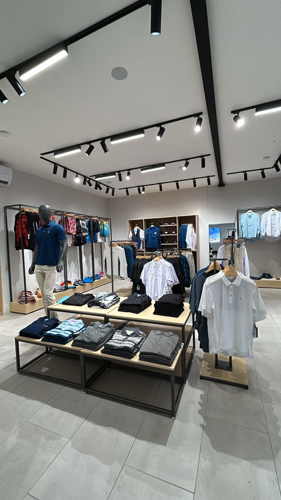 leetx-google-photo-45803-7 leetx-google-photo-45803-7