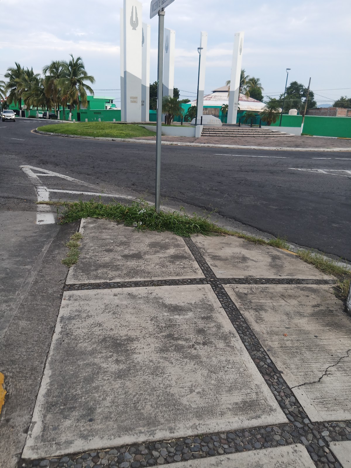 leetx-google-photo-47132-8 leetx-google-photo-47132-8