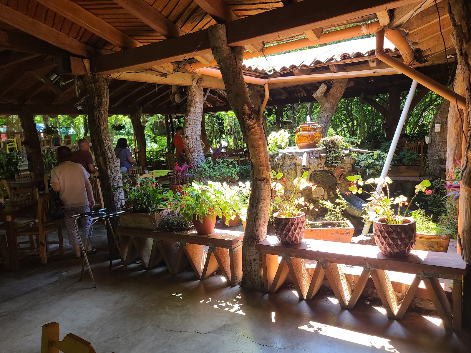 leetx-google-photo-48154-4 leetx-google-photo-48154-4