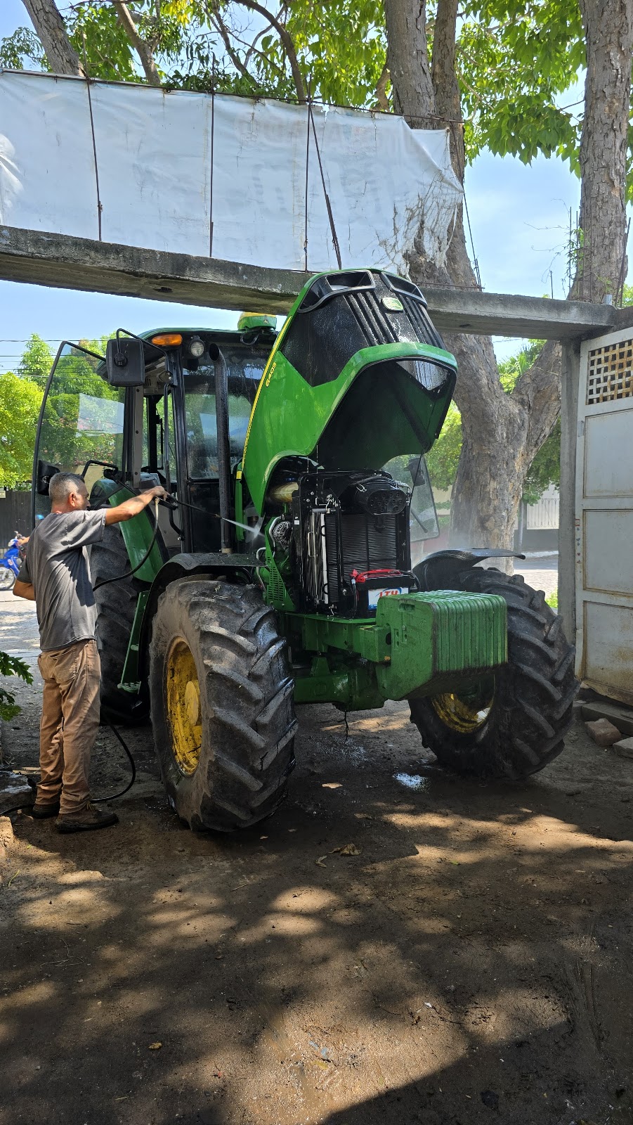 leetx-google-photo-48727-3 leetx-google-photo-48727-3