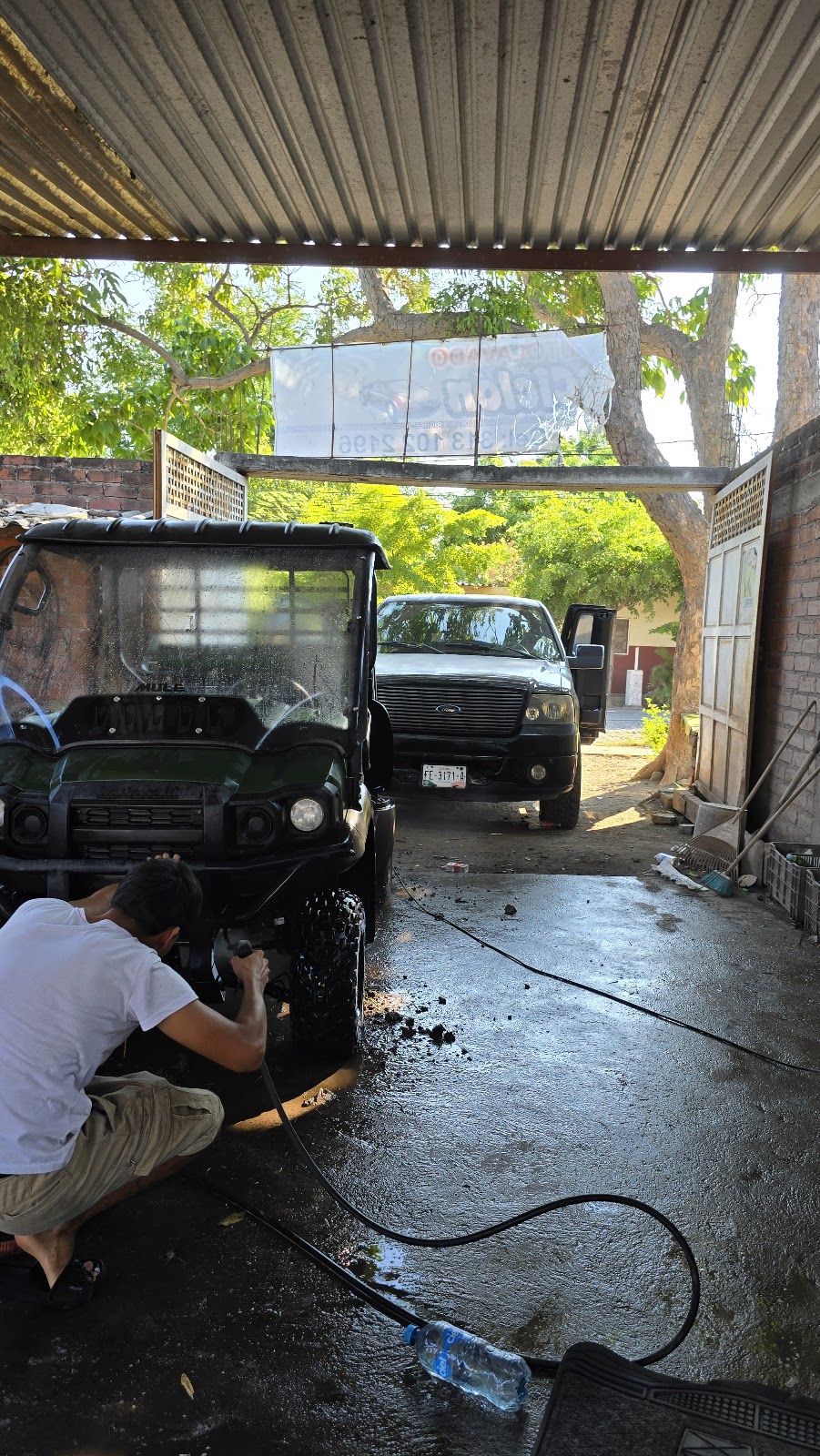 leetx-google-photo-48727-8 leetx-google-photo-48727-8