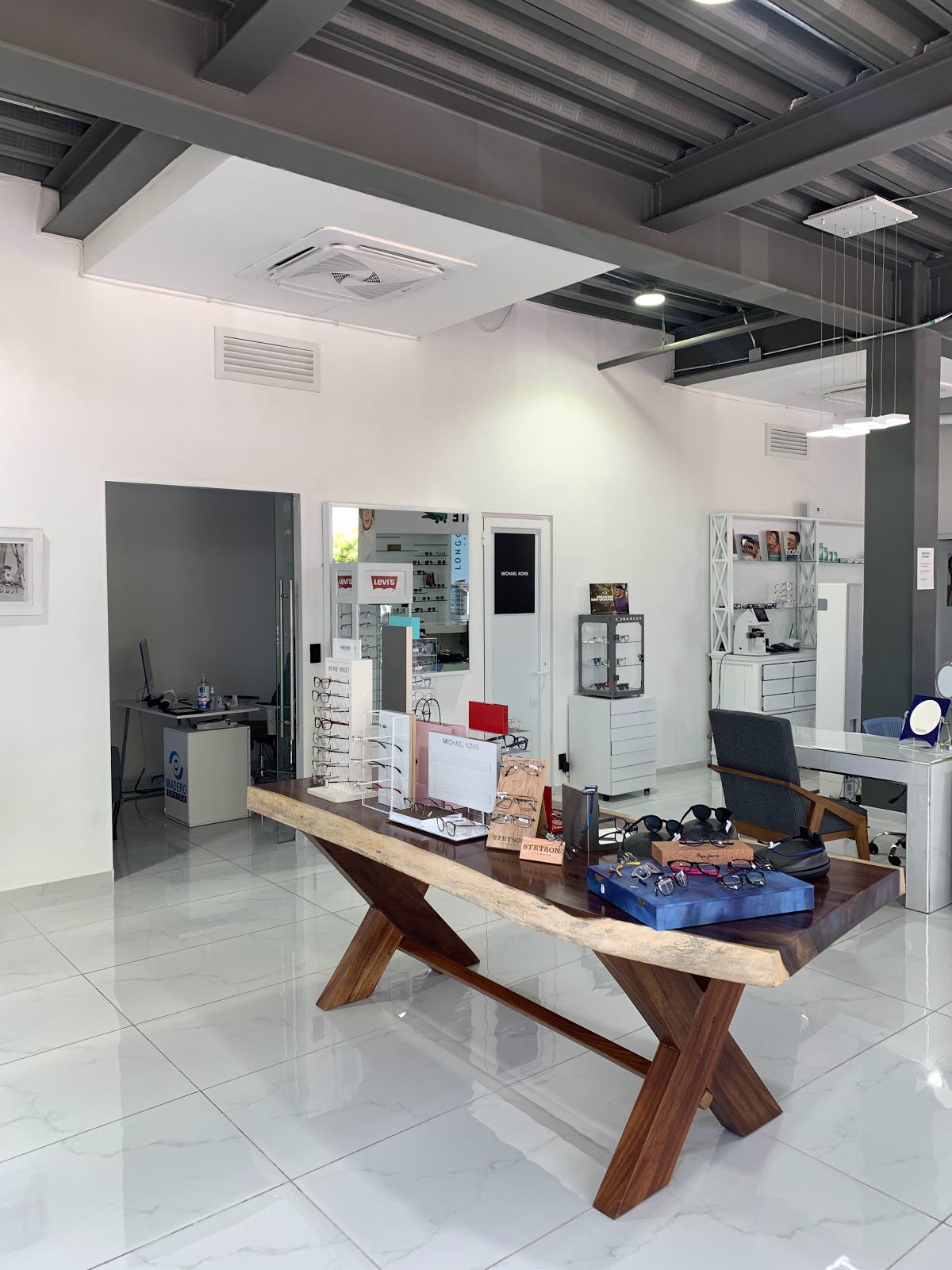 leetx-google-photo-49479-3 leetx-google-photo-49479-3