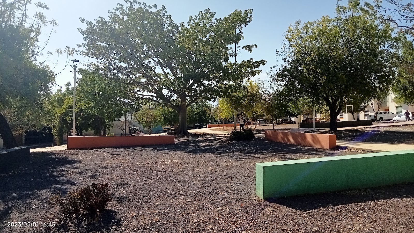 oplus_0